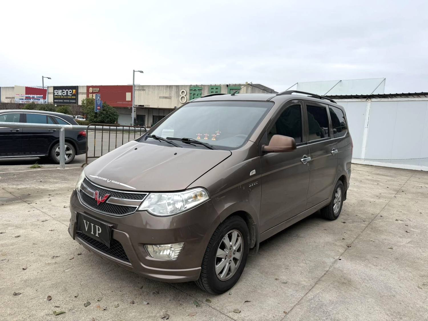 Wuling Hongguang S 2017, boîte manuelle, modèle haut de gamme 1,5 L avec climatisation centrale, Convient à un usage personnel ou utilitaire Occasion en Excellent état